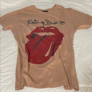 Rolling Stones '89 Logo Tee in Peach/Tan with Red Graphic Sz XS